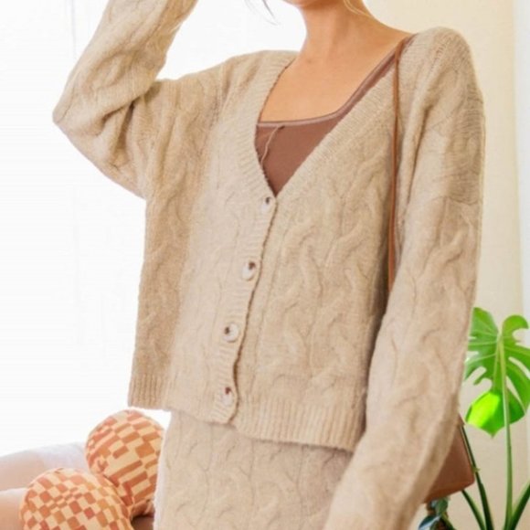 Oatmeal So comfy Cable Knit Button Up Cardigan Top with High Waist Skirt Set - Picture 7 of 9